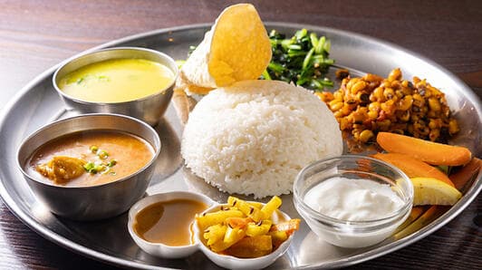 DELHI KITCHEN ネパール・インド＆アジアン料理（鴻巣市）